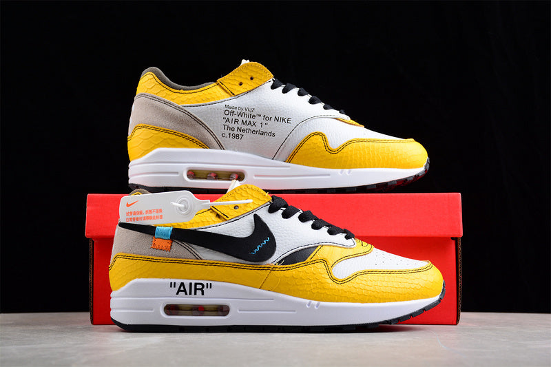 Les baskets grande taille Nike Air Max 1 conservent l’élégance intemporelle du modèle original tout en s’adaptant parfaitement aux grandes pointures.