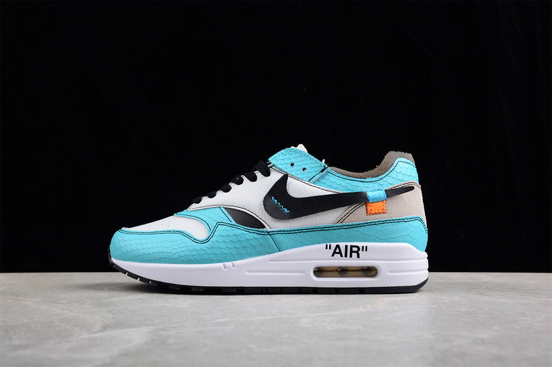 Les baskets grande taille Nike Air Max 1.

 conservent l’élégance intemporelle du modèle original tout en s’adaptant parfaitement aux grandes pointures.