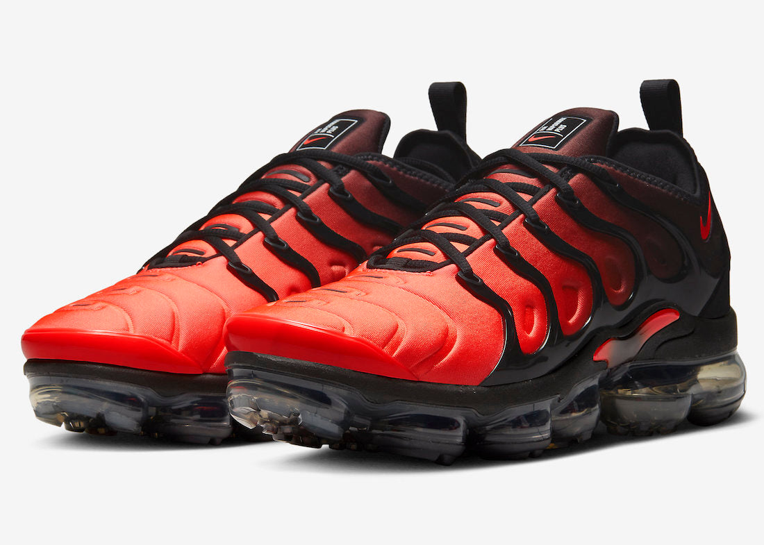 Les baskets grande taille Nike Vapormax Plus TN associent le design iconique des Air Max Plus à l’innovation de la semelle Vapormax.