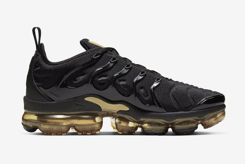 Les baskets grande taille Nike Vapormax Plus TN associent le design iconique des Air Max Plus à l’innovation de la semelle Vapormax.