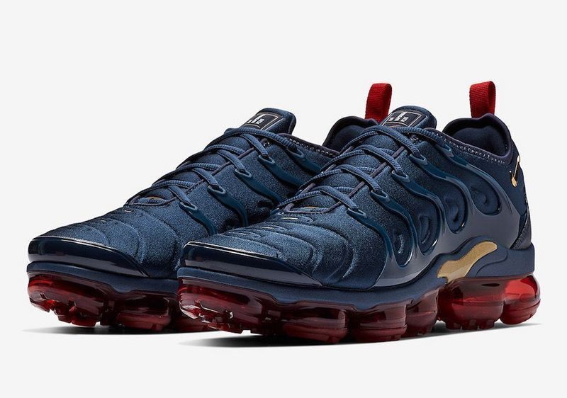Les baskets grande taille Nike Vapormax Plus TN associent le design iconique des Air Max Plus à l’innovation de la semelle Vapormax.