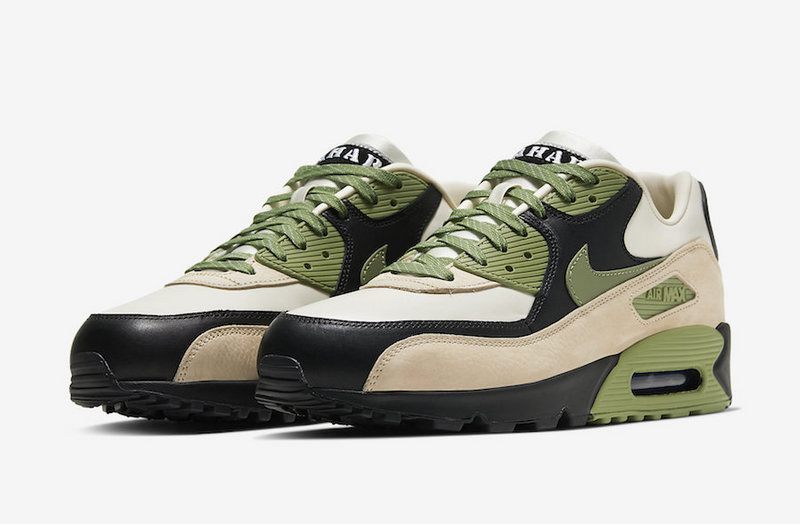 Les baskets grande taille Nike Air Max 90 conservent le design emblématique du modèle original tout en offrant un chaussant parfaitement adapté aux grandes pointures.