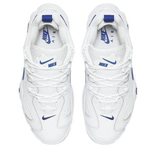 Les baskets Nike Air Barrage allient style audacieux et innovation technique. Leur design rétro-futuriste et leurs détails emblématiques attirent les amateurs de mode