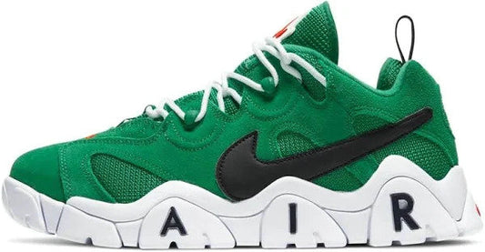 Les baskets Nike Air Barrage allient style audacieux et innovation technique. Leur design rétro-futuriste et leurs détails emblématiques attirent les amateurs de mode