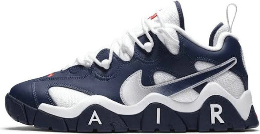 Les baskets Nike Air Barrage allient style audacieux et innovation technique. Leur design rétro-futuriste et leurs détails emblématiques attirent les amateurs de mode