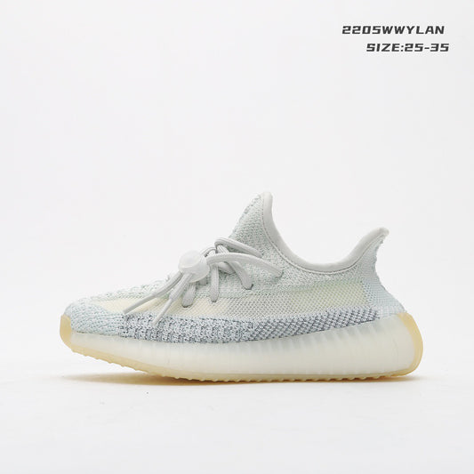 Les baskets pour enfants disponibles sur Yourstyles.fr sont conçues.

pour accompagner les plus jeunes dans toutes leurs activités, en alliant confort, résistance et style dynamique.