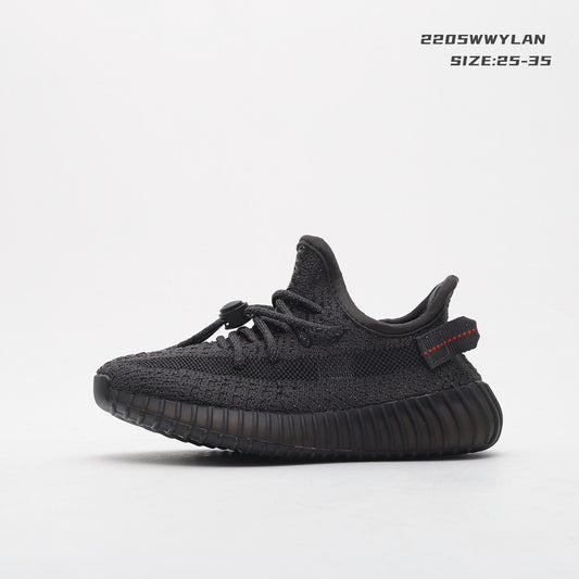 Les baskets pour enfants disponibles sur Yourstyles.fr sont conçues.

pour accompagner les plus jeunes dans toutes leurs activités, en alliant confort, résistance et style dynamique.