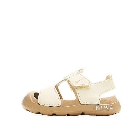 Les sandales pour enfants proposées sur Yourstyles.fr combinent confort, légèreté et design joyeux pour accompagner les plus jeunes durant toutes leurs aventures estivales.
