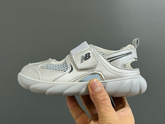 New Balance Boys/Girls Kids Sandals