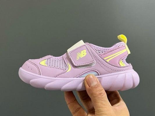 New Balance Boys/Girls Kids Sandals