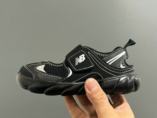 New Balance Boys/Girls Kids Sandals
