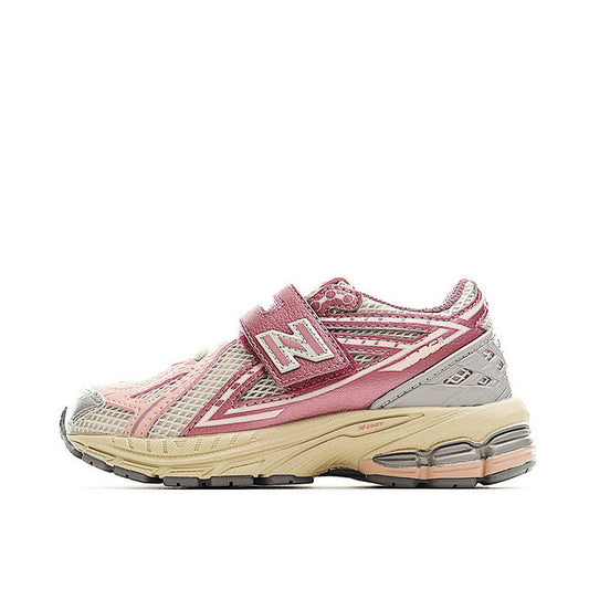 Baskets pour Enfants New Balance 1906R