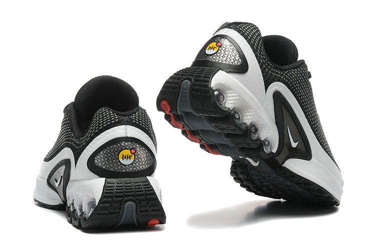 Les baskets pour enfants disponibles sur Yourstyles.fr sont conçues.

pour accompagner les plus jeunes dans toutes leurs activités, en alliant confort, résistance et style dynamique.