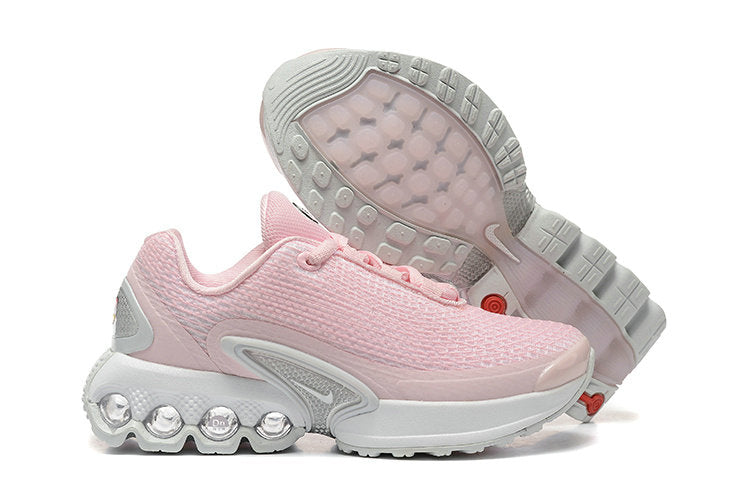 Les baskets pour enfants disponibles sur Yourstyles.fr sont conçues.

pour accompagner les plus jeunes dans toutes leurs activités, en alliant confort, résistance et style dynamique.
