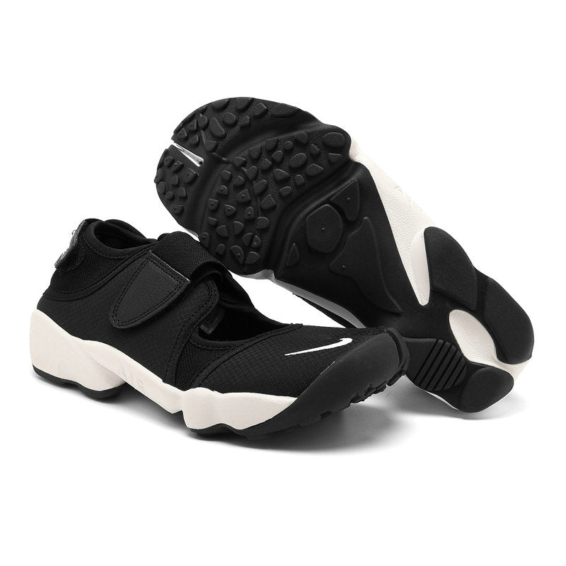  Les baskets Rift Ninja se distinguent par leur design unique et avant-gardiste, inspiré des chaussures de ninja, combinant style urbain et fonctionnalité.