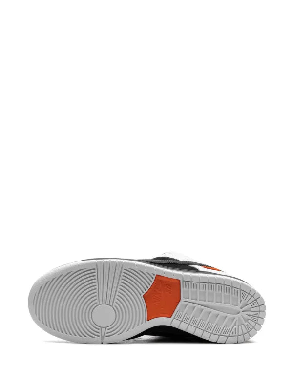 Les baskets Nike SB Dunk allient un style emblématique à un confort supérieur. Leur design légendaire et leurs matériaux de haute qualité. Pas cher.le moins cher .