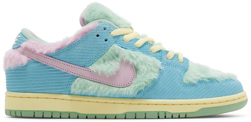 Les baskets Nike SB Dunk allient un style emblématique à un confort supérieur. Leur design légendaire et leurs matériaux de haute qualité. Pas cher.le moins cher .