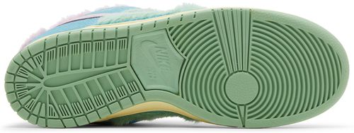 Les baskets Nike SB Dunk allient un style emblématique à un confort supérieur. Leur design légendaire et leurs matériaux de haute qualité. Pas cher.le moins cher .