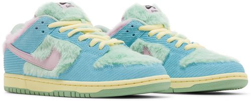 Les baskets Nike SB Dunk allient un style emblématique à un confort supérieur. Leur design légendaire et leurs matériaux de haute qualité. Pas cher.le moins cher .