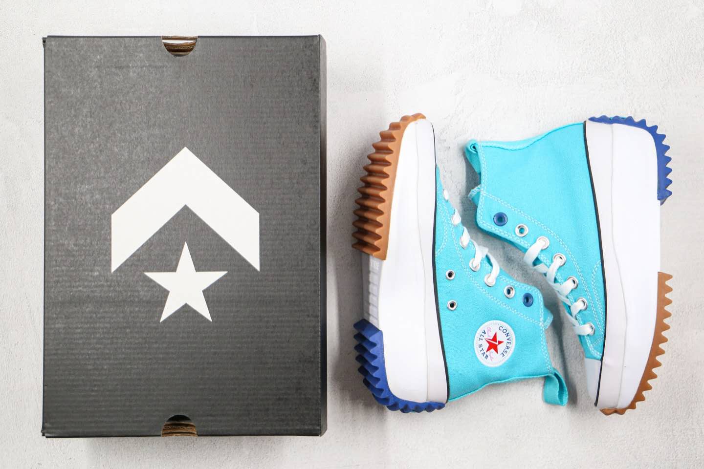 Les baskets Converse Femme se distinguent par leur design iconique et leur esthétique vintage. exceptionnel les couleurs de l'Amérique