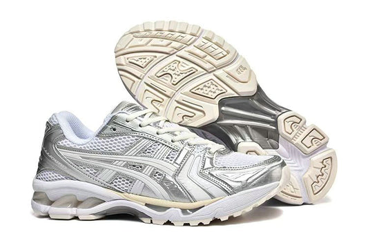 Les Baskets ASICS GEL-KAYANO 14 offrent une combinaison parfaite de style et de performance. Leur design élégant et leurs technologies de pointe 