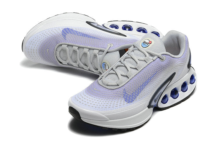 Les baskets Nike Air Max DN combinent un style contemporain et une performance avancée.

Leur design épuré et l'utilisation de matériaux innovants en font un choix incontournable