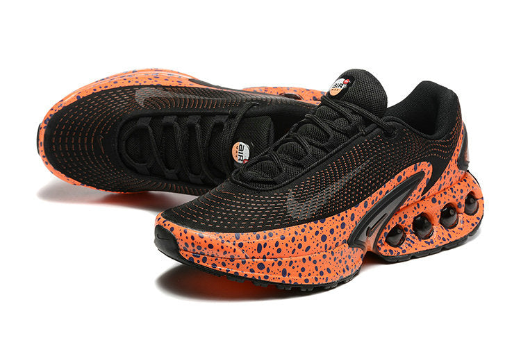 Les baskets Nike Air Max DN combinent un style contemporain et une performance avancée.

Leur design épuré et l'utilisation de matériaux innovants en font un choix incontournable