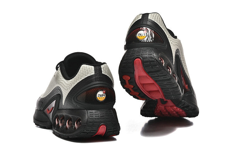 Les baskets Nike Air Max DN combinent un style contemporain et une performance avancée.

Leur design épuré et l'utilisation de matériaux innovants en font un choix incontournable