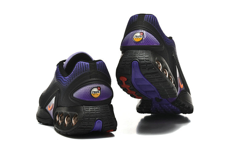 Les baskets Nike Air Max DN combinent un style contemporain et une performance avancée.

Leur design épuré et l'utilisation de matériaux innovants en font un choix incontournable