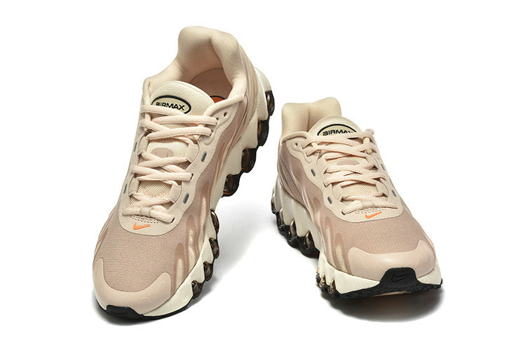 Les baskets Nike Air Max DN8 combinent innovation et design moderne pour offrir un style dynamique et une performance inégalée.pas cher . Le moins cher.