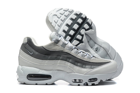 Les baskets Nike Air Max 95 sont synonymes de style emblématique et de confort absolu. Leur design distinctif. Pas cher. Le moins cher. 