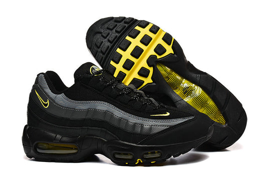 Les baskets Nike Air Max 95 sont synonymes de style emblématique et de confort absolu. Leur design distinctif. Pas cher. Le moins cher. 