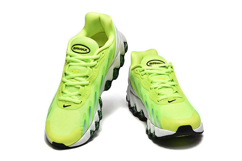 Les baskets Nike Air Max DN8 combinent innovation et design moderne pour offrir un style dynamique et une performance inégalée.pas cher . Le moins cher.
