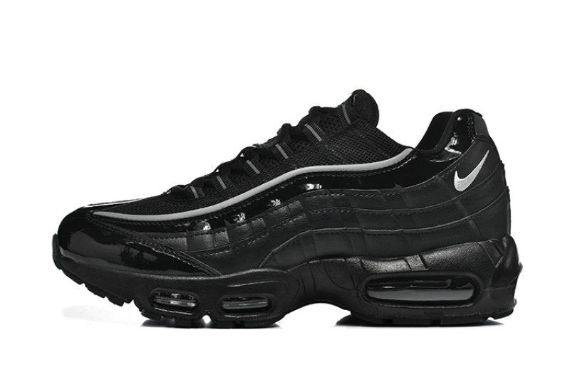 Les baskets Nike Air Max 95 sont synonymes de style emblématique et de confort absolu. Leur design distinctif. Pas cher. Le moins cher.