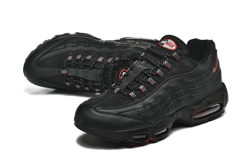 Les baskets Nike Air Max 95 sont synonymes de style emblématique et de confort absolu. Leur design distinctif. Pas cher. Le moins cher.