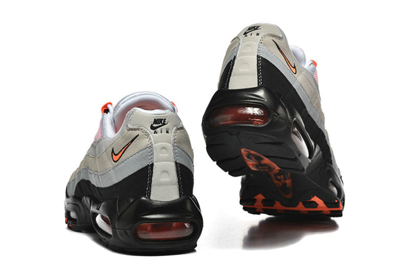 Les baskets Nike Air Max 95 sont synonymes de style emblématique et de confort absolu. Leur design distinctif. Pas cher. Le moins cher.