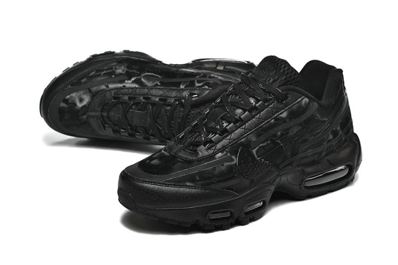 Les baskets Nike Air Max 95 sont synonymes de style emblématique et de confort absolu. Leur design distinctif. Pas cher. Le moins cher.