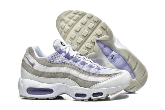 Les baskets Nike Air Max 95 sont synonymes de style emblématique et de confort absolu. Leur design distinctif. Pas cher. Le moins cher.