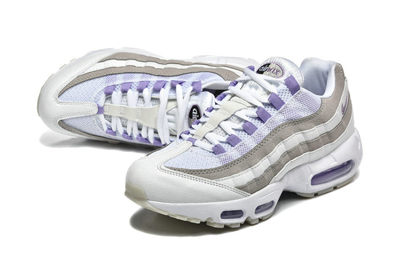 Les baskets Nike Air Max 95 sont synonymes de style emblématique et de confort absolu. Leur design distinctif. Pas cher. Le moins cher.