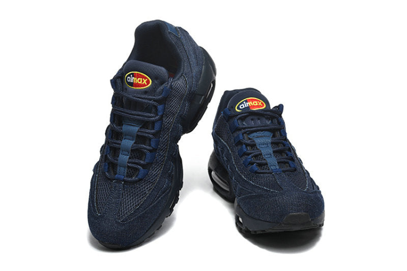 Les baskets Nike Air Max 95 sont synonymes de style emblématique et de confort absolu. Leur design distinctif. Pas cher. Le moins cher.