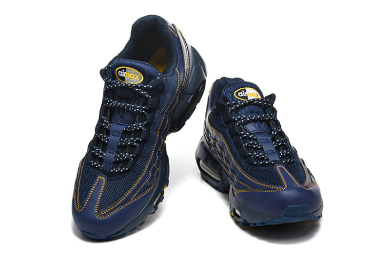 Les baskets Nike Air Max 95 sont synonymes de style emblématique et de confort absolu. Leur design distinctif. Pas cher. Le moins cher.