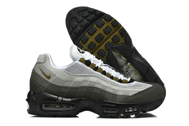 Les baskets Nike Air Max 95 sont synonymes de style emblématique et de confort absolu. Leur design distinctif. Pas cher. Le moins cher.