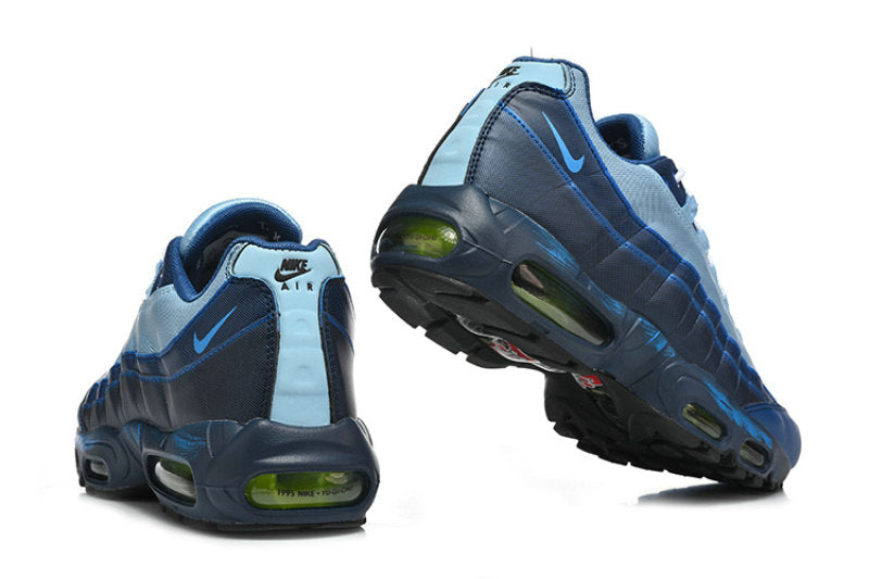 Les baskets Nike Air Max 95 sont synonymes de style emblématique et de confort absolu. Leur design distinctif. Pas cher. Le moins cher.