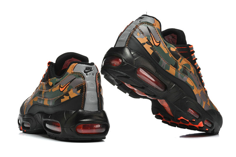 Les baskets Nike Air Max 95 sont synonymes de style emblématique et de confort absolu. Leur design distinctif. Pas cher. Le moins cher.
