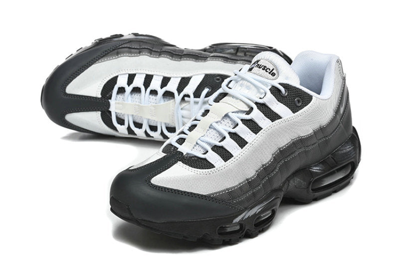 Les baskets Nike Air Max 95 sont synonymes de style emblématique et de confort absolu. Leur design distinctif. Pas cher. Le moins cher.
