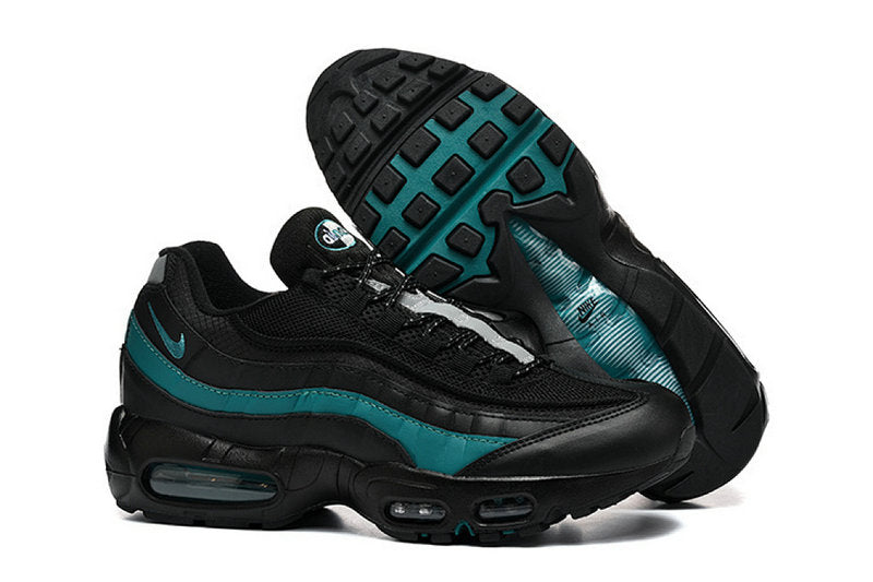 Les baskets Nike Air Max 95 sont synonymes de style emblématique et de confort absolu. Leur design distinctif. Pas cher. Le moins cher.