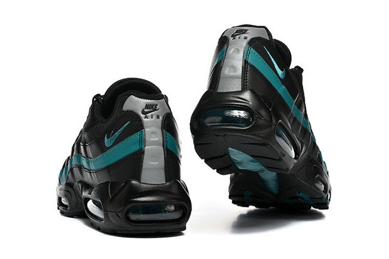 Les baskets Nike Air Max 95 sont synonymes de style emblématique et de confort absolu. Leur design distinctif. Pas cher. Le moins cher.