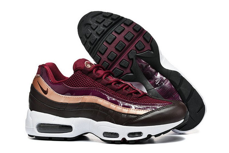 Les baskets Nike Air Max 95 sont synonymes de style emblématique et de confort absolu. Leur design distinctif. Pas cher. Le moins cher.