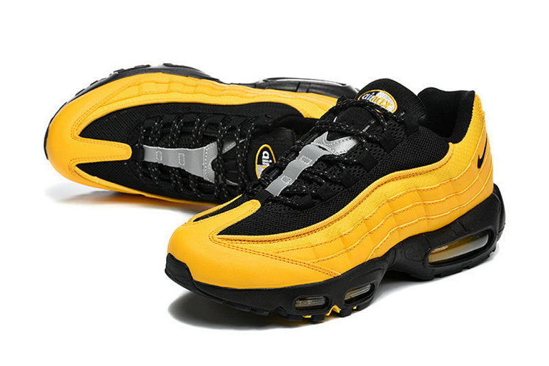 Les baskets Nike Air Max 95 sont synonymes de style emblématique et de confort absolu. Leur design distinctif. Pas cher. Le moins cher.