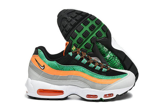 Les baskets Nike Air Max 95 sont synonymes de style emblématique et de confort absolu. Leur design distinctif. Pas cher. Le moins cher.